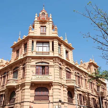 Home2book Stunning & Comfy Cruz *